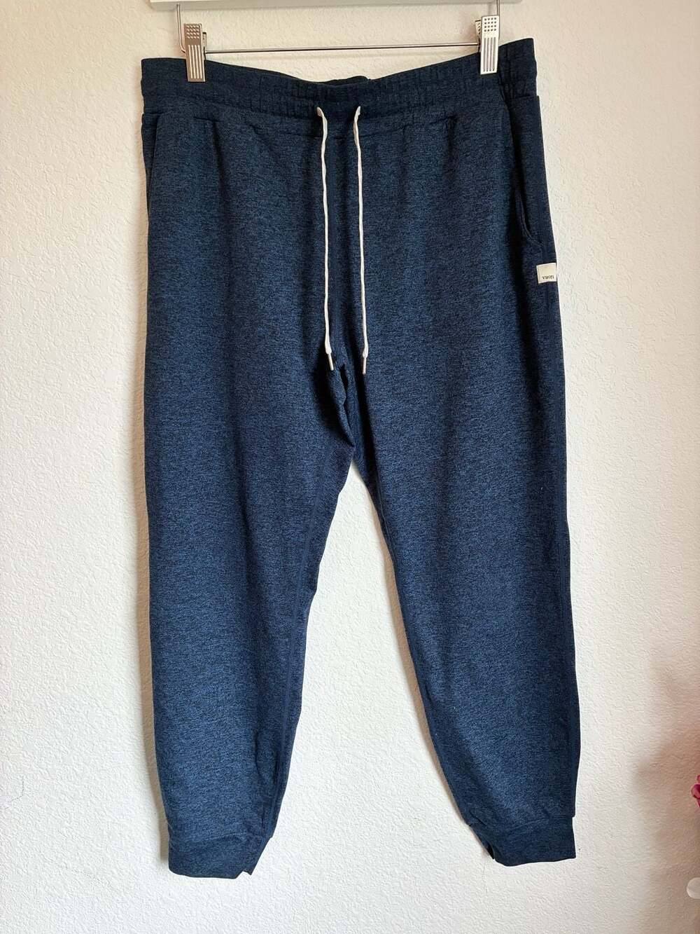 Vuori Performance Jogger in Indigo Heather DreamKnit
